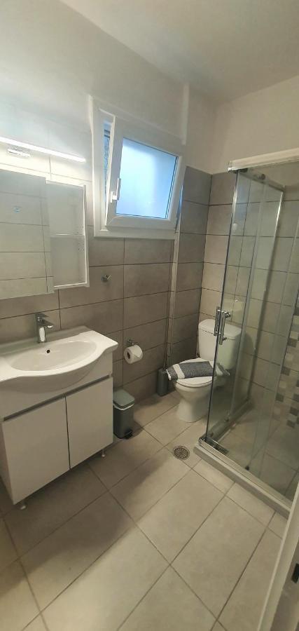 Bella De Lux Residence Kato Korakiana Luaran gambar