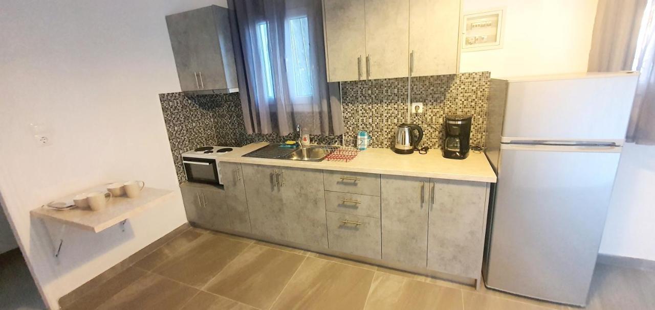 Bella De Lux Residence Kato Korakiana Luaran gambar
